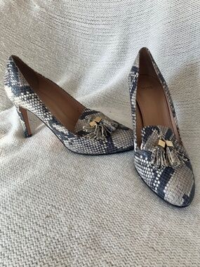 Boss Hugo Boss pumps size 7